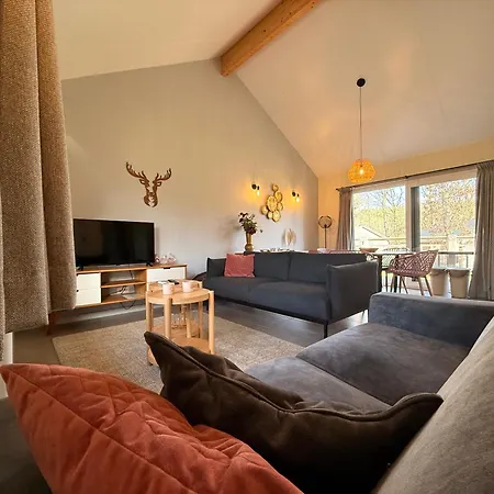 Bois De L'ourthe 202 Chalet